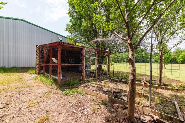 130 Bells Chapel Road, Waxahachie, TX 75165