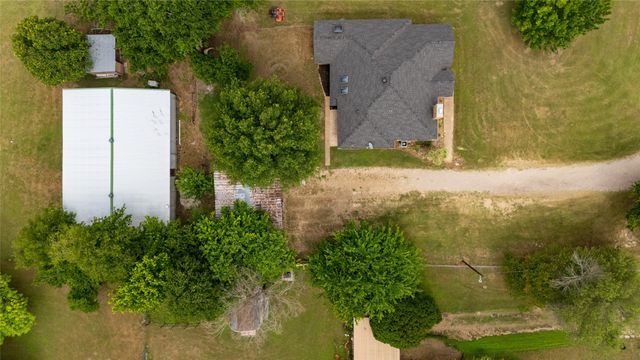 130 Bells Chapel Road, Waxahachie, TX 75165