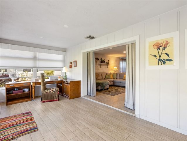 5560 Trellis LN, Fort Myers, FL 33919