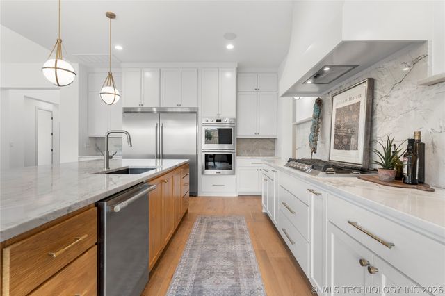 313 N 80th Street, Broken Arrow, OK 74014
