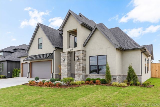 313 N 80th Street, Broken Arrow, OK 74014