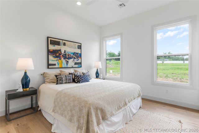 313 N 80th Street, Broken Arrow, OK 74014