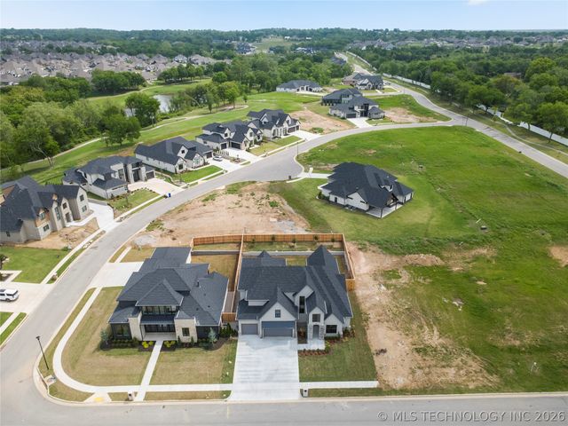313 N 80th Street, Broken Arrow, OK 74014