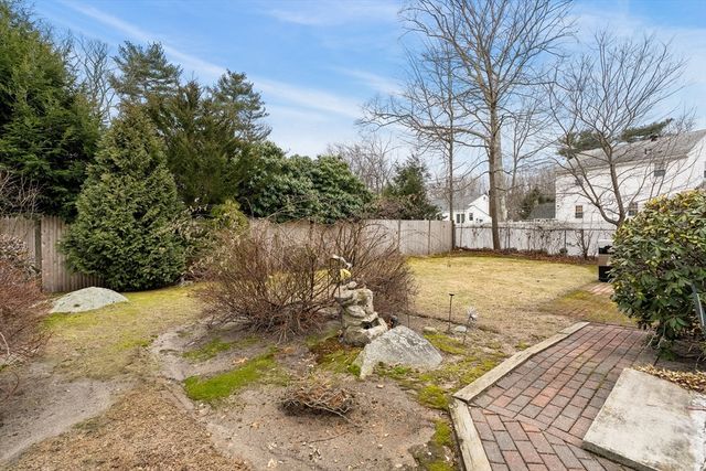 63 Sycamore Street, Holbrook, MA 02343