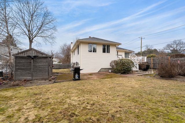63 Sycamore Street, Holbrook, MA 02343
