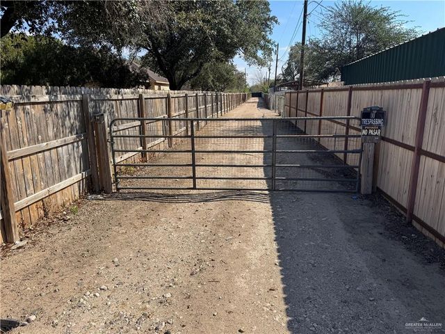 226 N Bentsen Palm Drive, Mission, TX 78572