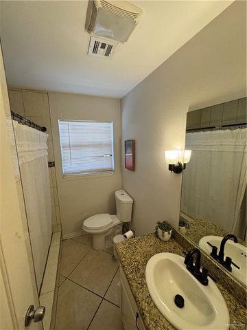 226 N Bentsen Palm Drive, Mission, TX 78572