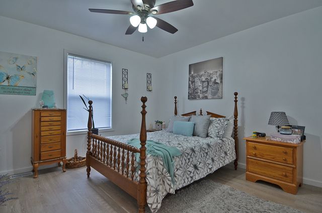 201, 311, & Lot's 3-10 24th Avenue, Ottawa, IL 61350