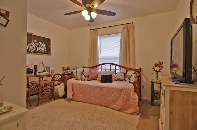 201, 311, & Lot's 3-10 24th Avenue, Ottawa, IL 61350