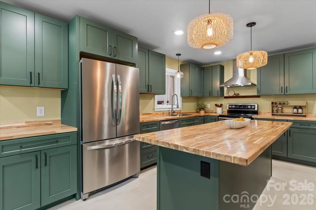 354 N Bost Street, Statesville, NC 28677