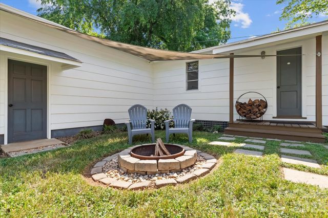 354 N Bost Street, Statesville, NC 28677