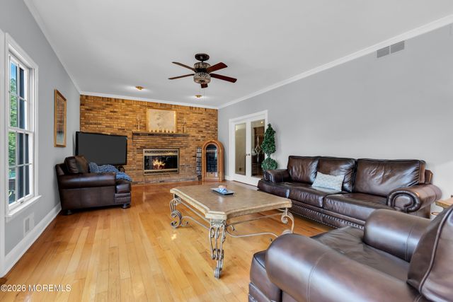 3 Chestnut Hill Drive, Manalapan, NJ 07726
