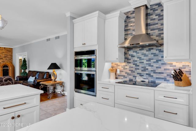 3 Chestnut Hill Drive, Manalapan, NJ 07726