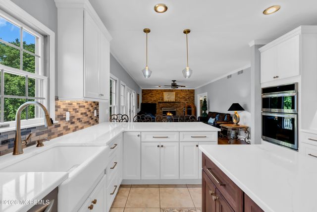 3 Chestnut Hill Drive, Manalapan, NJ 07726