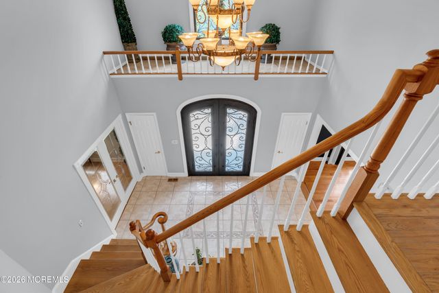 3 Chestnut Hill Drive, Manalapan, NJ 07726