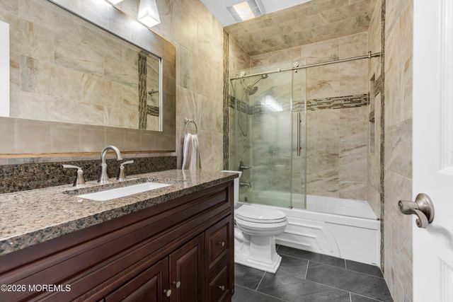3 Chestnut Hill Drive, Manalapan, NJ 07726