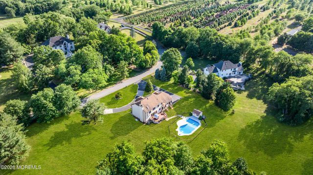 3 Chestnut Hill Drive, Manalapan, NJ 07726