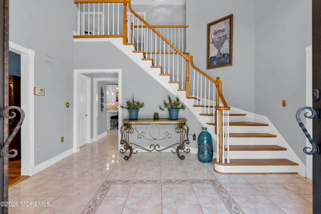 3 Chestnut Hill Drive, Manalapan, NJ 07726
