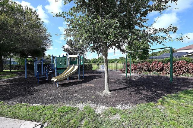 125 COSTA LOOP, Auburndale, FL 33823