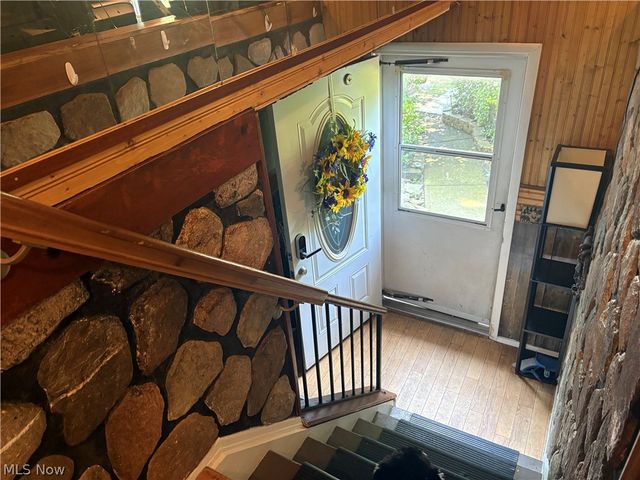1717 Stirling Road, Madison, OH 44057