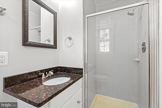 9805 RALEIGH TAVERN CT, Bethesda, MD 20814