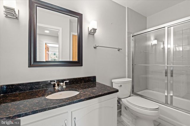 9805 RALEIGH TAVERN CT, Bethesda, MD 20814