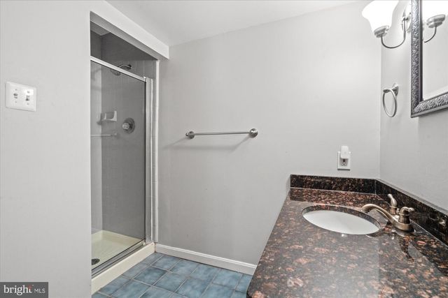 9805 RALEIGH TAVERN CT, Bethesda, MD 20814