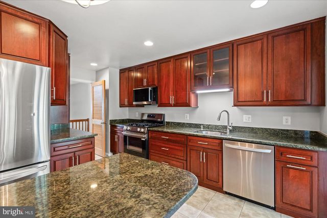 9805 RALEIGH TAVERN CT, Bethesda, MD 20814