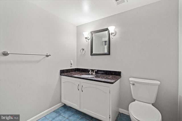 9805 RALEIGH TAVERN CT, Bethesda, MD 20814