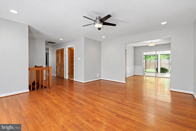 9805 RALEIGH TAVERN CT, Bethesda, MD 20814