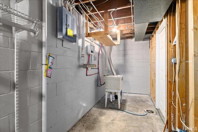 401 Schreeder Avenue, Evansville, IN 47712