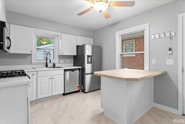 401 Schreeder Avenue, Evansville, IN 47712