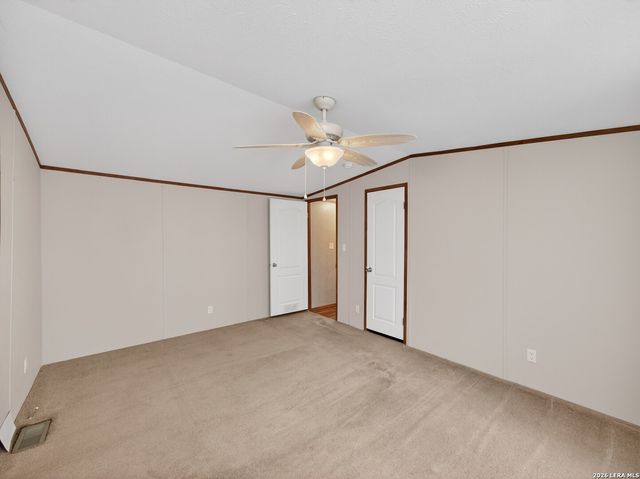 528 Private Rd 1516, Bandera, TX 78003