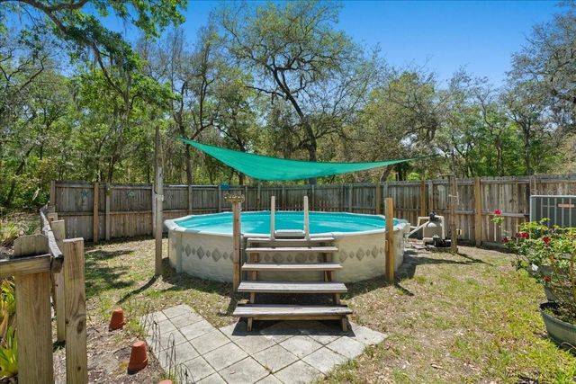 124 MANDARIN LAKE ROAD, Melrose, FL 32666