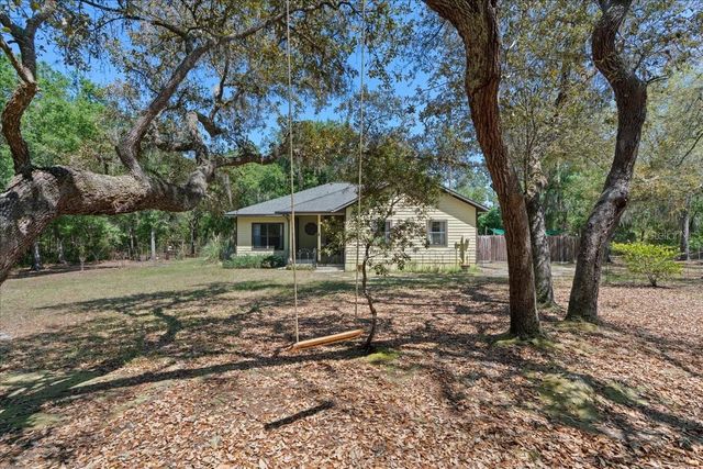 124 MANDARIN LAKE ROAD, Melrose, FL 32666