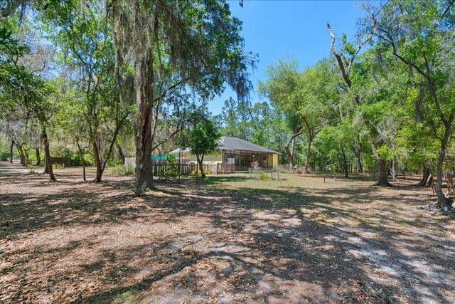 124 MANDARIN LAKE ROAD, Melrose, FL 32666