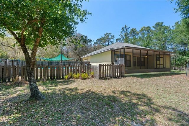 124 MANDARIN LAKE ROAD, Melrose, FL 32666