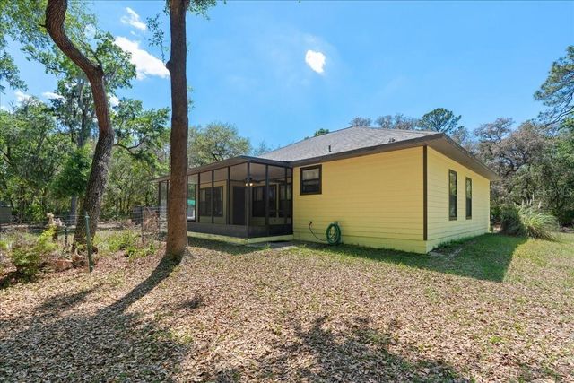 124 MANDARIN LAKE ROAD, Melrose, FL 32666