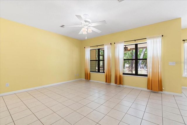 124 MANDARIN LAKE ROAD, Melrose, FL 32666