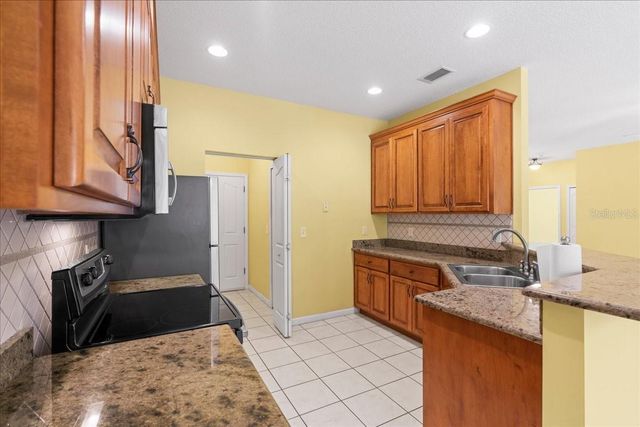 124 MANDARIN LAKE ROAD, Melrose, FL 32666
