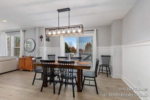 1001 Cobblestone Way Drive SE, Byron Center, MI 49315