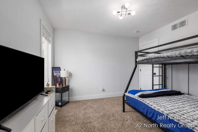 1001 Cobblestone Way Drive SE, Byron Center, MI 49315