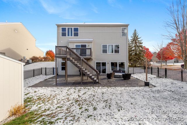 1001 Cobblestone Way Drive SE, Byron Center, MI 49315