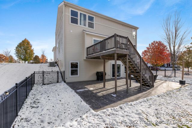 1001 Cobblestone Way Drive SE, Byron Center, MI 49315