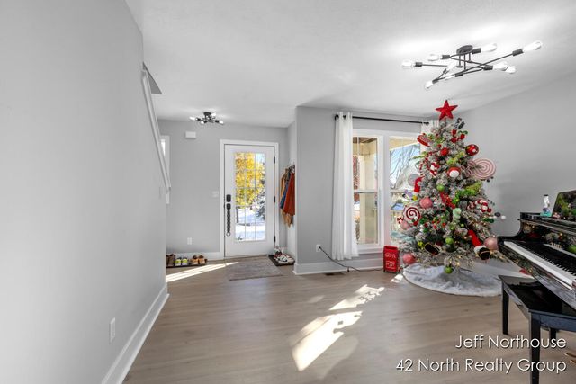 1001 Cobblestone Way Drive SE, Byron Center, MI 49315