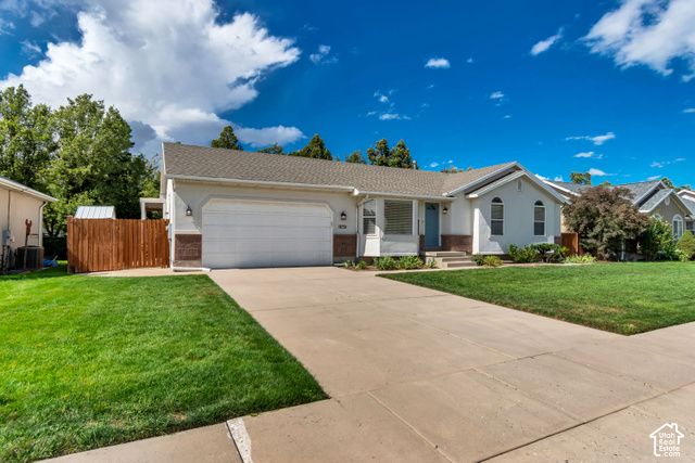 11250 S CRESCENT VISTA LN, Sandy, UT 84070