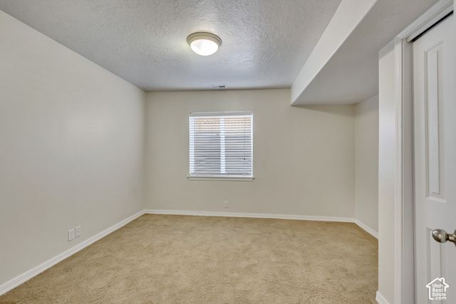 11250 S CRESCENT VISTA LN, Sandy, UT 84070
