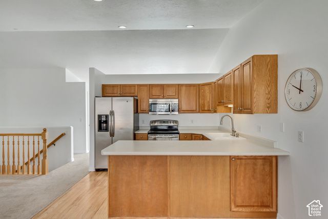 11250 S CRESCENT VISTA LN, Sandy, UT 84070