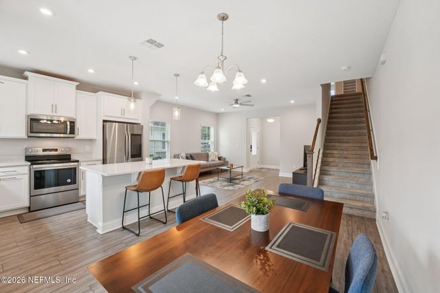 12066 CALVESTA Street, Jacksonville, FL 32256