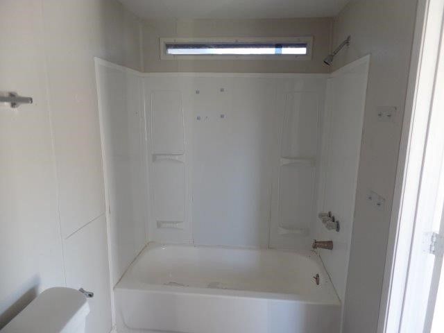 125 Oak Drive, Springtown, TX 76082